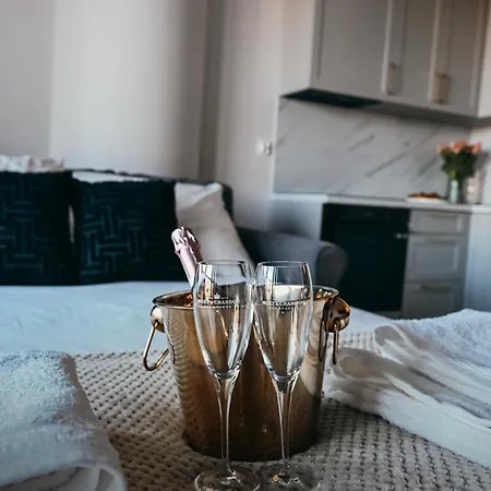 Apartment Luna Hanza Tower - Basen, Sauna &