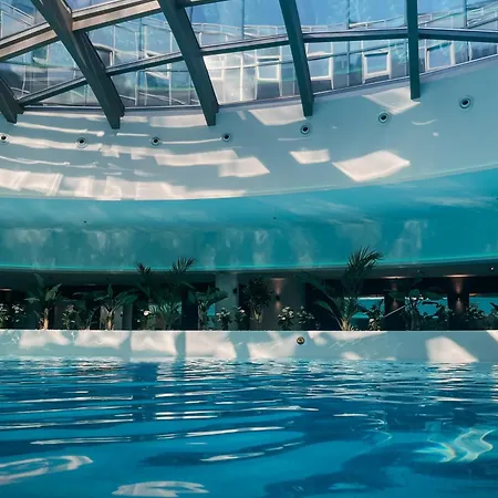 Luna Hanza Tower - Basen, Sauna & Apartment Szczecin