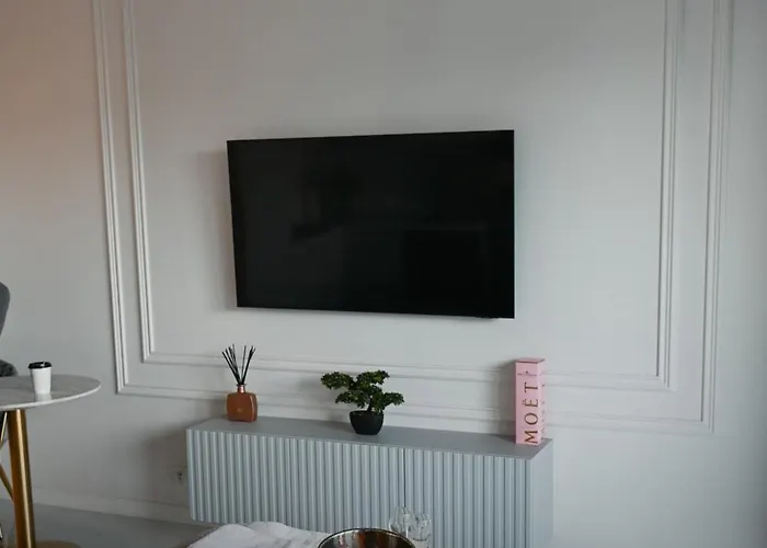 Luna Hanza Tower - Basen, Sauna & Apartment Szczecin